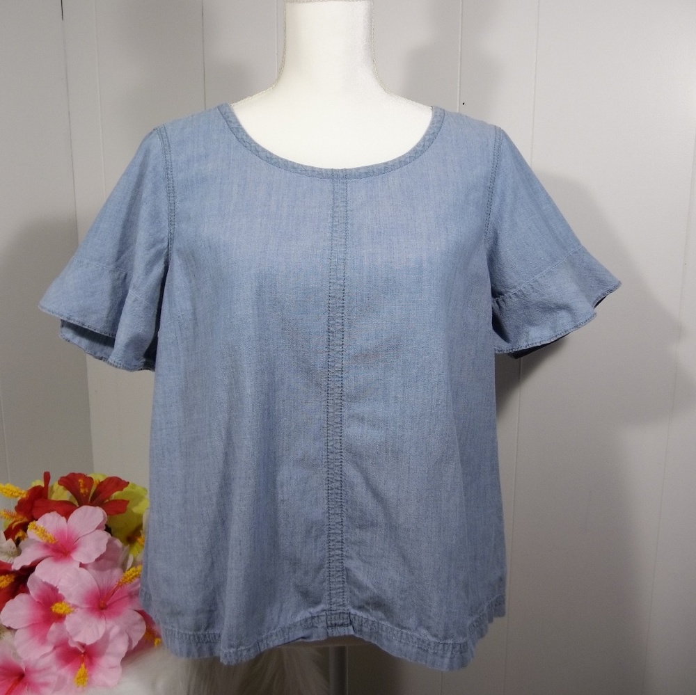 Madewell chambray short sleeve shirt size large